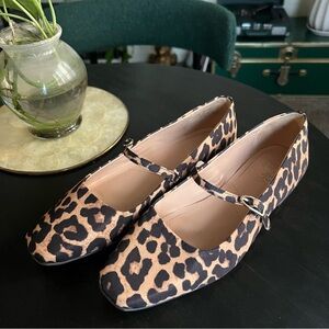 Franco Sarto Square Toe Mary Jane Flats